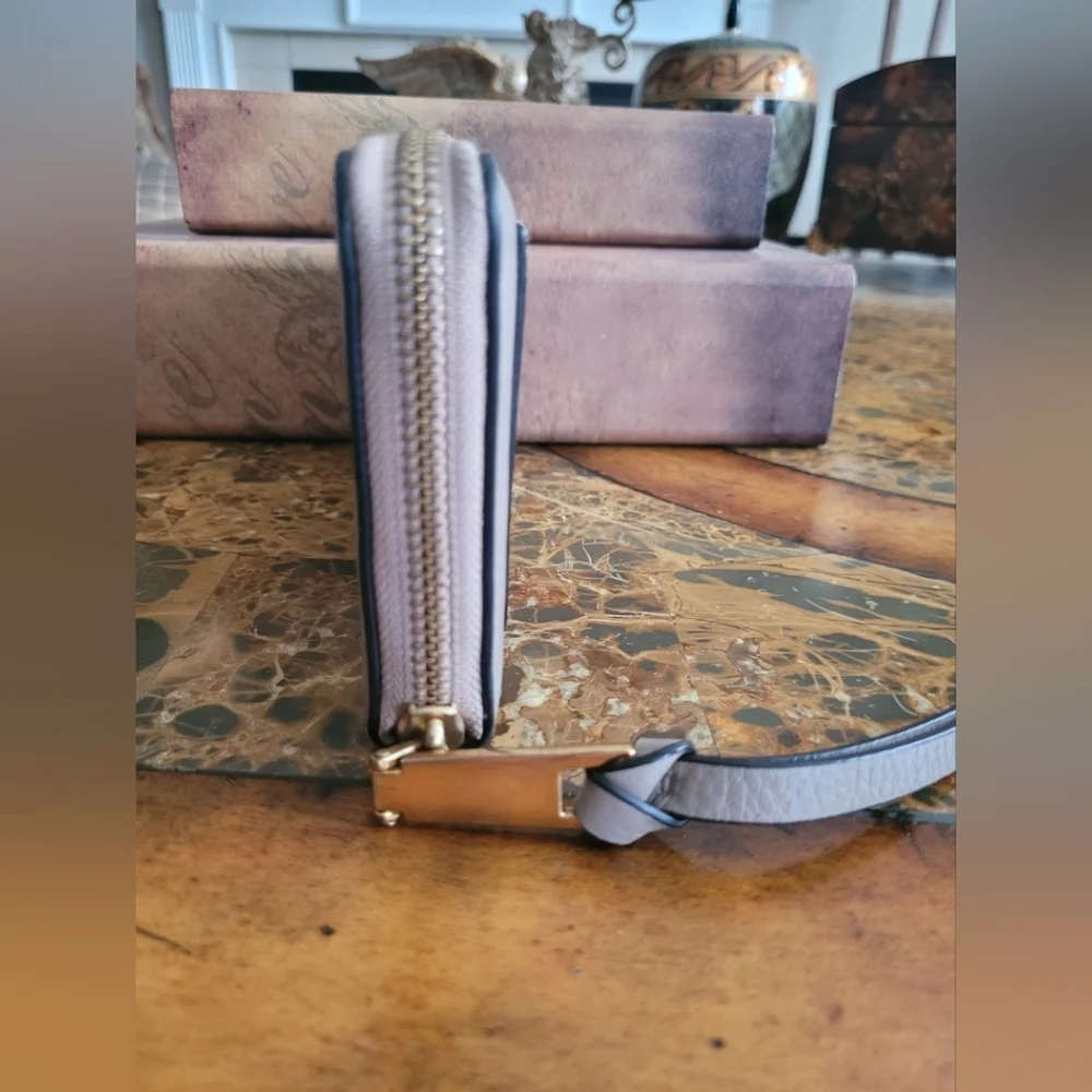 Marc Jacobs Gray Leather Bag - Picture 4 of 8